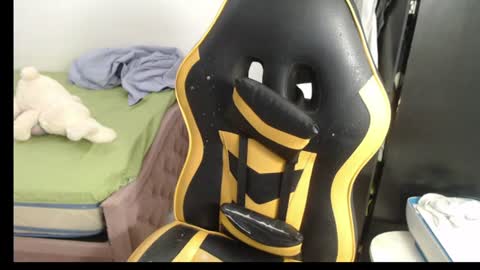 Snapshot of danny_sweettt chatting on 06/11/26, 08:18 danny.......... guys I have onlyfans follow me I am new I want to share with you many things I love you online show from 06/11/26, 08:18