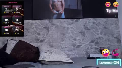 Danny Willson online show from 10/28/25, 03:25