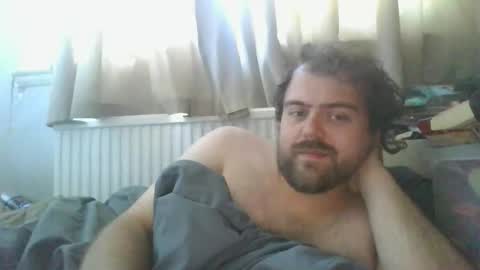 Snapshot of dannyb0y95 chatting on 09/11/25, 08:58 Danny online show from 09/11/25, 08:58