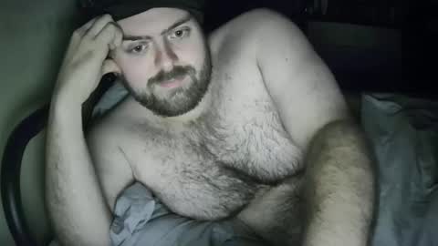 Snapshot of dannyb0y95 chatting on 10/02/25, 04:52 Danny online show from 10/02/25, 04:52