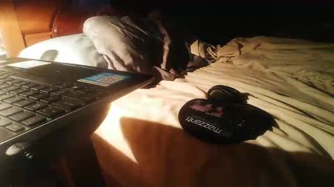 Snapshot of dannyb618 chatting on 01/19/25, 12:28 Danielle online show from 01/19/25, 12:28