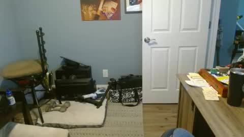 Snapshot of dannyboyx69 chatting on 11/15/25, 11:10 dannyboyx69 online show from 11/15/25, 11:10