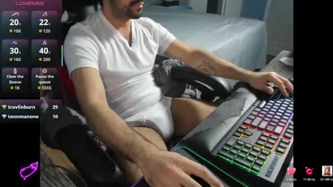 Snapshot of dannydusk chatting on 03/12/26, 04:18 Danny online show from 03/12/26, 04:18