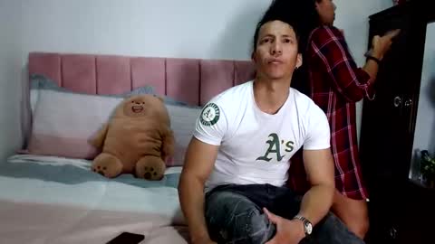 Snapshot of dannyhothot chatting on 02/18/25, 04:48 danny and ruby online show from 02/18/25, 04:48