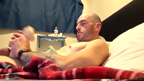 Snapshot of dannytabb1 chatting on 10/06/25, 12:30 dannytabb1 online show from 10/06/25, 12:30