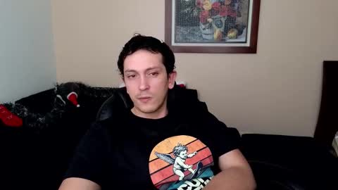 Snapshot of danruiz33 chatting on 11/27/25, 07:05 Dan online show from 11/27/25, 07:05