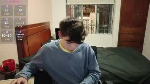 Snapshot of danruiz33 chatting on 02/18/26, 12:28 Dan online show from 02/18/26, 12:28