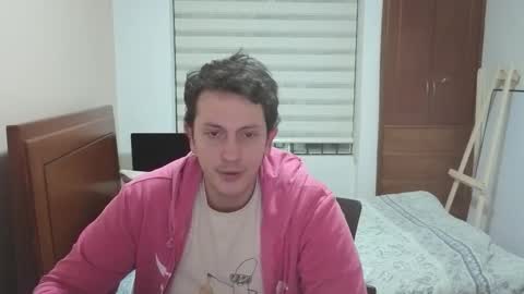 Snapshot of danruiz33 chatting on 03/09/26, 02:04 Dan online show from 03/09/26, 02:04