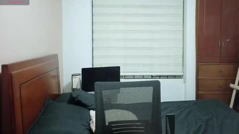 Snapshot of danruiz33 chatting on 03/16/26, 04:07 Dan online show from 03/16/26, 04:07