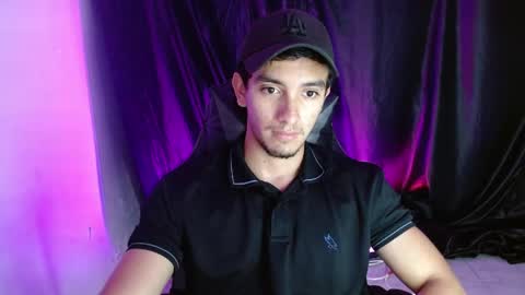Snapshot of dante_18cm chatting on 05/08/26, 12:38 Dante online show from 05/08/26, 12:38