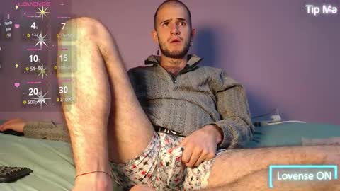 dante_bear online show from 10/23/25, 02:22