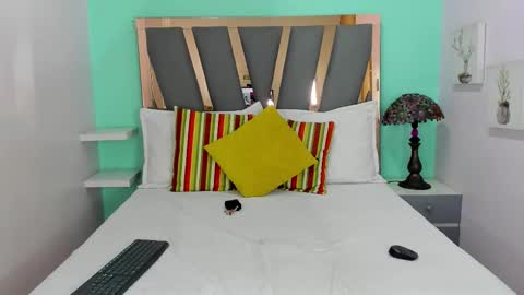 Snapshot of dante_bieber chatting on 12/22/25, 08:06 dante online show from 12/22/25, 08:06