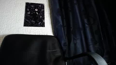 dante_d_angelo_ online show from 10/25/25, 04:31