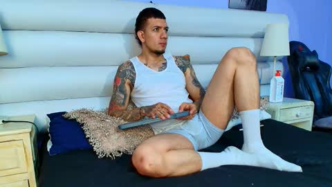 Snapshot of dante_flamee chatting on 02/24/26, 12:36 dante_flamee online show from 02/24/26, 12:36