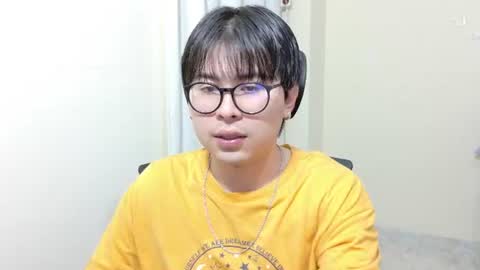 Snapshot of dante_gothic chatting on 06/15/26, 04:47 dante_gothic online show from 06/15/26, 04:47