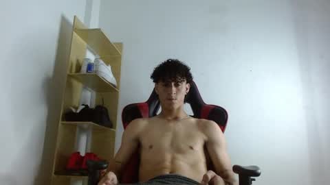 Snapshot of dante_lord chatting on 11/26/25, 08:21 Dante online show from 11/26/25, 08:21