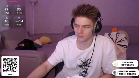 Snapshot of dantebigboi chatting on 12/12/24, 06:31 Daniel online show from 12/12/24, 06:31