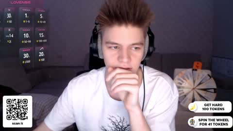 Snapshot of dantebigboi chatting on 01/03/25, 04:59 Daniel online show from 01/03/25, 04:59