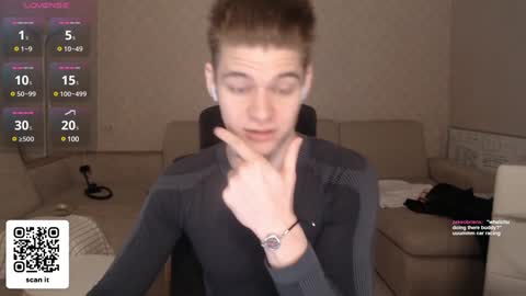 Snapshot of dantebigboi chatting on 01/12/25, 06:05 Daniel online show from 01/12/25, 06:05