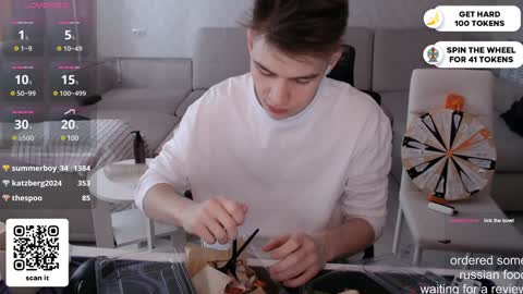 Snapshot of dantebigboi chatting on 01/19/25, 06:20 Daniel online show from 01/19/25, 06:20