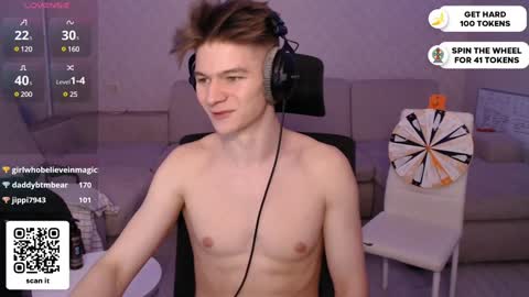 Snapshot of dantebigboi chatting on 01/25/25, 11:22 Daniel online show from 01/25/25, 11:22