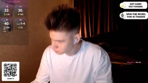 Snapshot of dantebigboi chatting on 02/19/25, 05:16 Daniel online show from 02/19/25, 05:16