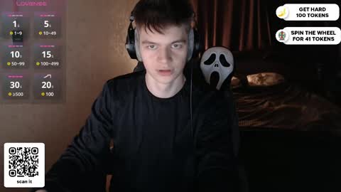 Snapshot of dantebigboi chatting on 02/22/25, 07:14 Daniel online show from 02/22/25, 07:14