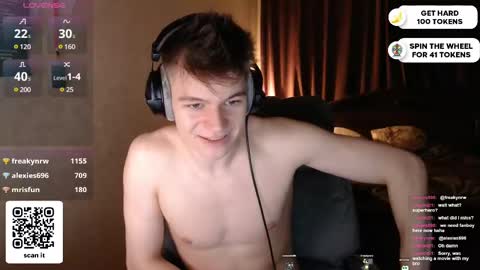 Snapshot of dantebigboi chatting on 02/22/25, 10:20 Daniel online show from 02/22/25, 10:20