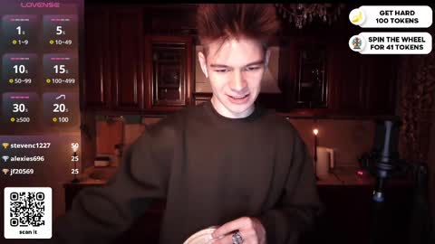 Snapshot of dantebigboi chatting on 03/01/25, 08:42 Daniel online show from 03/01/25, 08:42