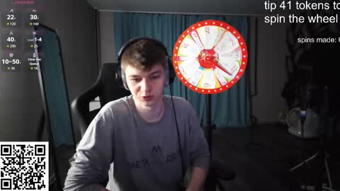 Snapshot of dantebigboi chatting on 10/08/25, 02:04 Daniel online show from 10/08/25, 02:04