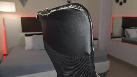 Dante online show from 09/30/25, 08:36