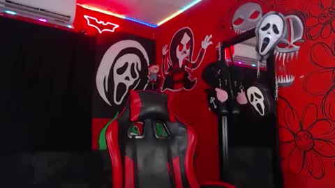 dantehellsingx online show from 11/17/25, 02:28