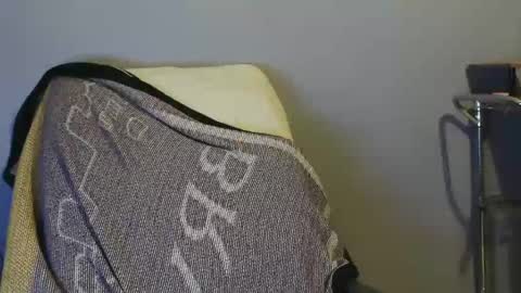 dantehot82 online show from 01/09/25, 01:08