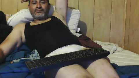 dantehot82 online show from 10/24/25, 12:30