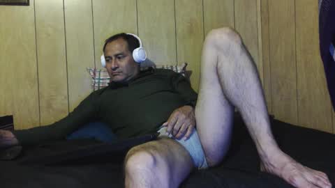 dantehot82 online show from 11/30/25, 02:37