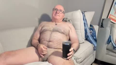 Mark online show from 12/04/25, 07:39