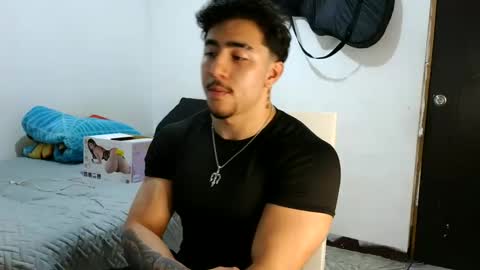 Snapshot of dantevicius chatting on 11/03/25, 12:35 Dante Vicius online show from 11/03/25, 12:35