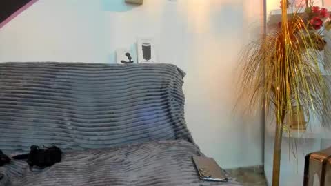 Snapshot of dantewinter_ chatting on 03/07/26, 04:42 Dante Winter online show from 03/07/26, 04:42