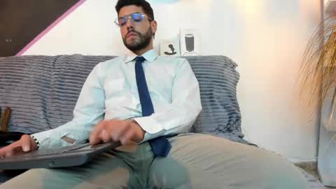 Snapshot of dantewinter_ chatting on 03/19/26, 04:16 Dante Winter online show from 03/19/26, 04:16