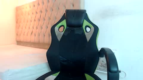 dantex_ online show from 11/28/25, 03:31