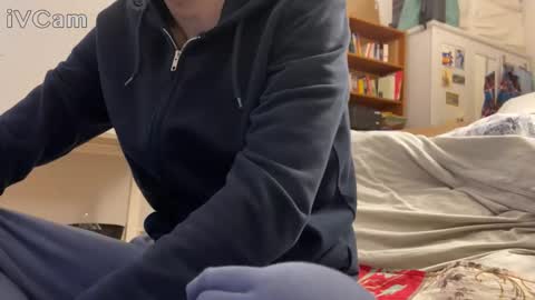 Snapshot of dantheman233 chatting on 02/08/26, 02:09 Daniel online show from 02/08/26, 02:09