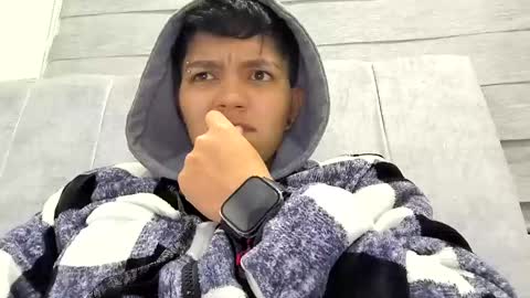   online show from 12/29/24, 03:33