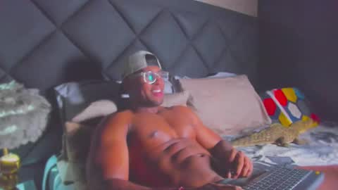 Dany online show from 11/22/25, 05:45