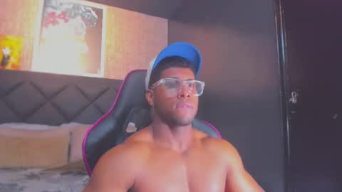 Dany online show from 11/25/25, 08:53