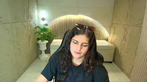 Dany online show from 05/11/26, 02:45