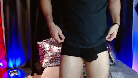 dany_ray20 online show from 03/19/26, 11:36