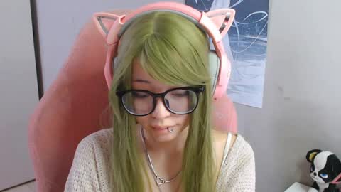danyelleeyermann online show from 05/11/26, 02:45