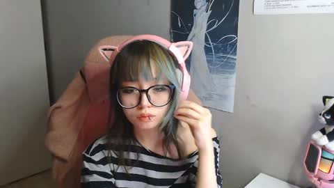 danyelleeyermann online show from 05/19/26, 01:06