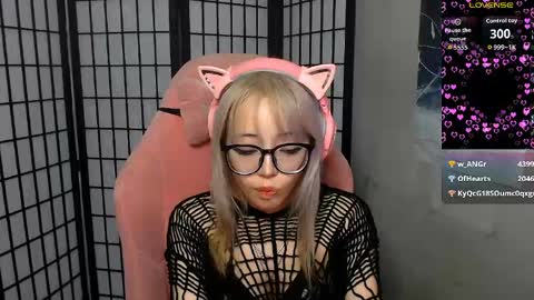danyelleeyermann online show from 06/09/26, 01:01