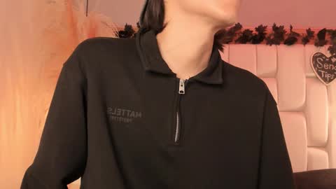 daphne_and_roger online show from 03/04/26, 11:16